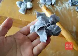 Illustration of making jasmine dumplings 10