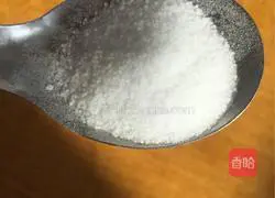 Eggs Illustration of how to make chili fried noodles (homemade knife-cut noodles^) 2