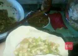 Illustration of how to make oatmeal dumplings 12