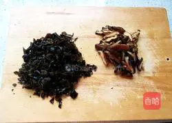 Illustration of how to make dumplings stuffed with beans, mushrooms and fungus stuffing 7