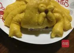 Illustration of how to make fancy bean paste stuffed buns 5