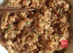 Illustration of how to make meat buns 3