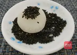 Illustration of three-color glutinous rice balls 2