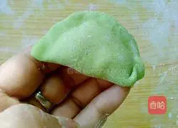 Illustration of making wheat ear dumplings 20