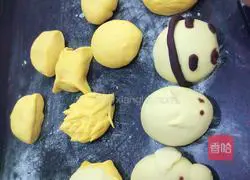 Illustration of how to make pumpkin steamed buns 6