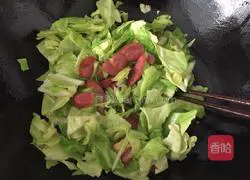 Illustration of how to make fried noodles with vegetables and ham 8