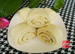 Illustration of how to make scallion steamed buns 13