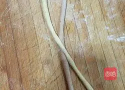 Illustration of how to make Bangbang steamed buns 4