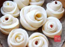 Illustration of how to make rose steamed buns 16