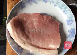 Illustration of how to make mushroom and pork dumplings 1