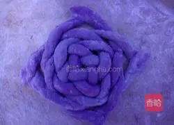 Illustration of how to make purple sweet potato and hydrangea steamed buns 12