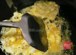 Illustration of home-style egg fried rice 4