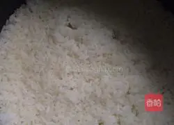 Illustration of how to make carrot fried rice 5