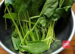 Illustration of how to make vegetable pancakes 4