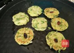 Illustration of how to make vegetable pancakes 8