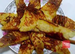 Illustration of how to make potato shredded cake 7