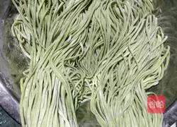 Illustration of how to make vegetable noodles 5