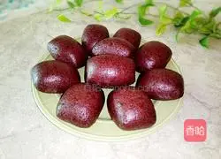 Illustration of how to make black rice noodle steamed buns 11