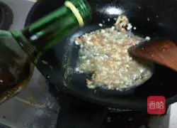  Illustration of how to make onion oil noodles 8