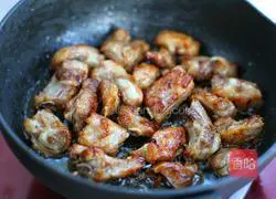 Illustration of how to make braised pork ribs with rice 7