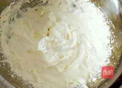 Illustration of how to make puff pastry cream sandwich 3