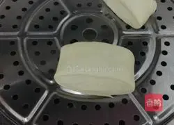 Illustration of how to make steamed buns 3