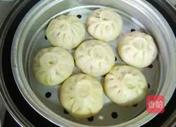 How to make rapeseed, mushroom and meat buns Illustration 16