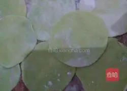 Illustration of how to make colorful dumplings 2