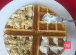 Illustration of how to make meat floss pancakes, also known as meat floss waffles 11