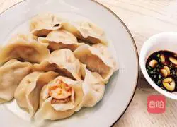 Illustration of how to make shrimp dumplings 9