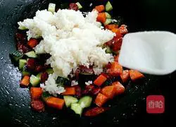 Cantonese Sausage Fried Rice Recipe Illustration 7