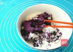 Illustration of how to make fancy steamed buns to welcome the New Year 4