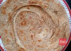 Illustration of how to make spiced sesame butter crispy cake 19