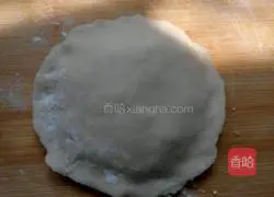 Illustration of how to make dumpling skin version of sesame cakes 5