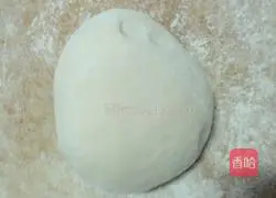 Illustration of how to make steamed buns stuffed with green onions and pork 9