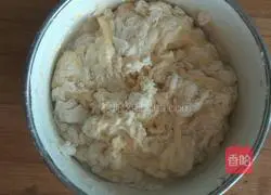 Illustration of how to make crispy hand cakes 3