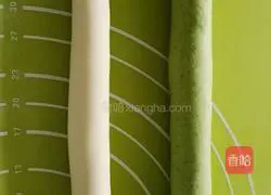 Illustration of how to make cabbage (Baicai) dumplings 2