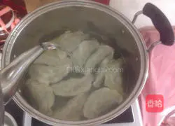Illustration of how to make coriander dumplings 12
