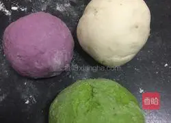 Rainbow steamed buns Illustration of how to do it 1
