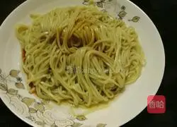 Illustration of how to make scallion oil noodles 11