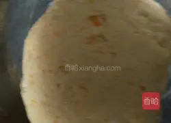 Illustration of making bean paste pumpkin cake 4