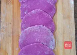 Illustration of how to make purple sweet potato and rose flower steamed buns 3