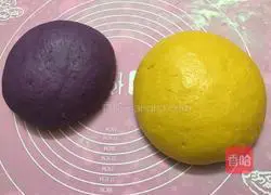 Illustration of how to make plum blossom steamed buns 2