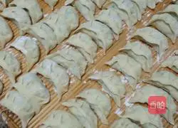 Illustration of how to make vegetarian dumplings 7