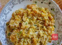 Illustration of how to make pumpkin fried rice 4