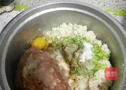 Pork and lotus root dumplings recipe 5