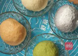 Illustration of how to make colorful steamed buns 3
