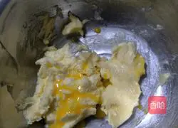 Coconut Cake Recipe Illustration 3