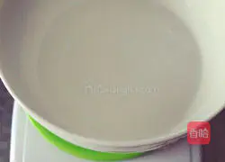 Chive omelette (a nutritious breakfast made by mother for her baby) ) illustration 2