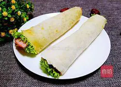 Illustration of how to make bacon burritos 11